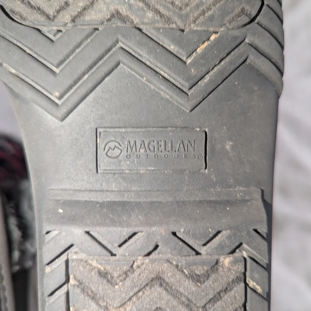 Magellan Outdoors Girls Winter Snow Boots Gray Faux Fur Size 2D
